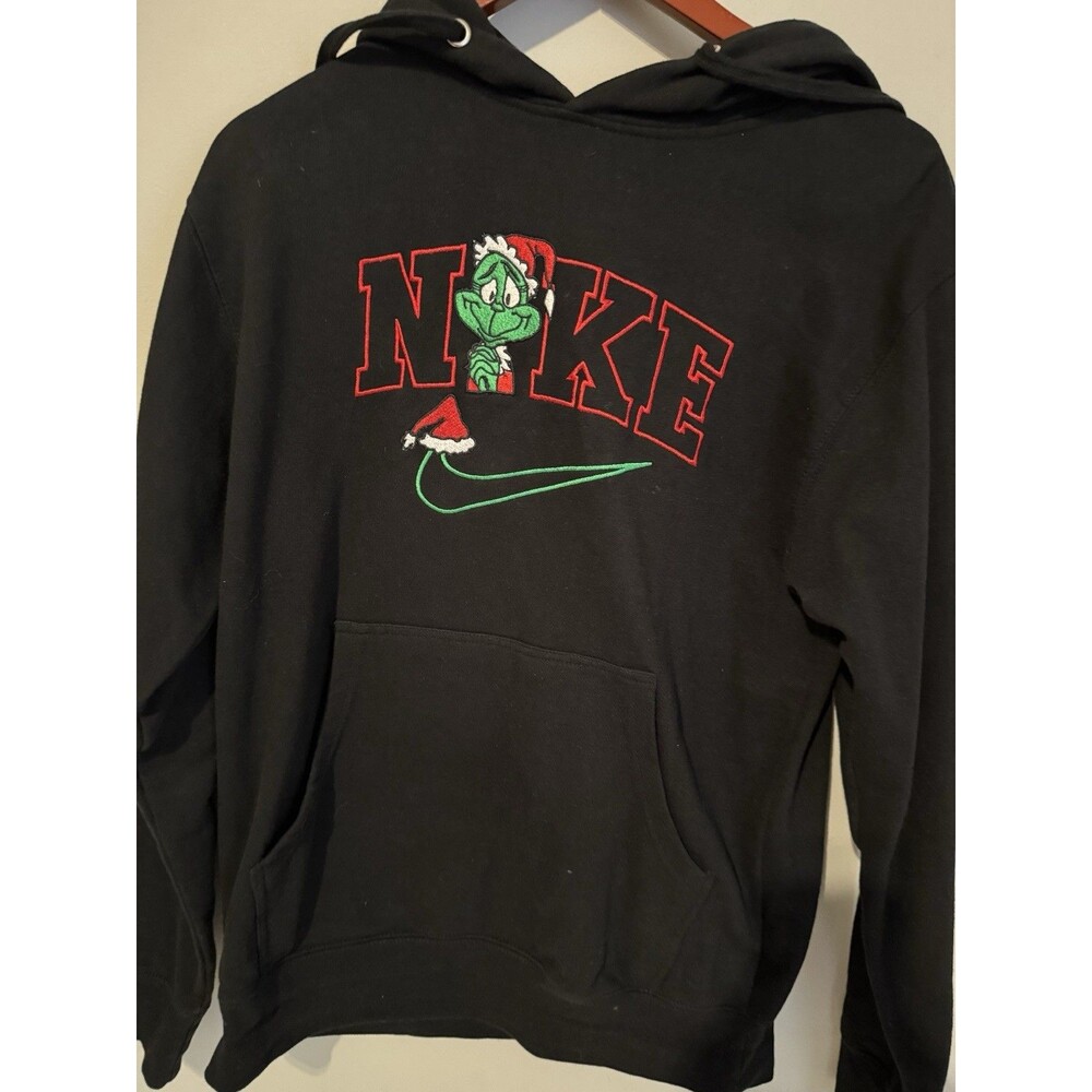 Nike Embroidered Grinch Women’s Hoodie. Size Small